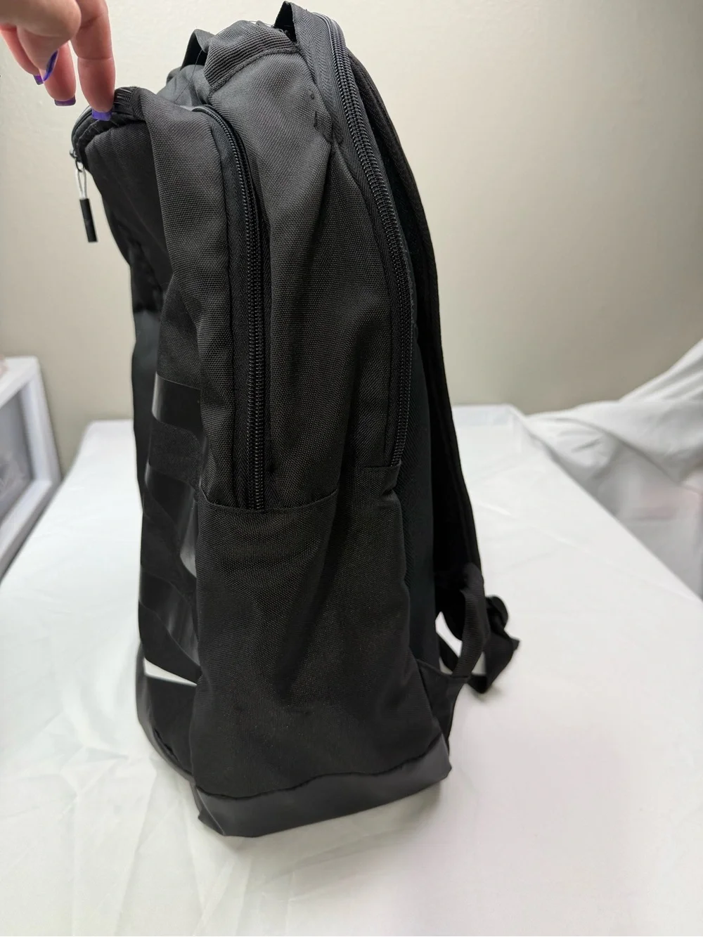 Nike classic black